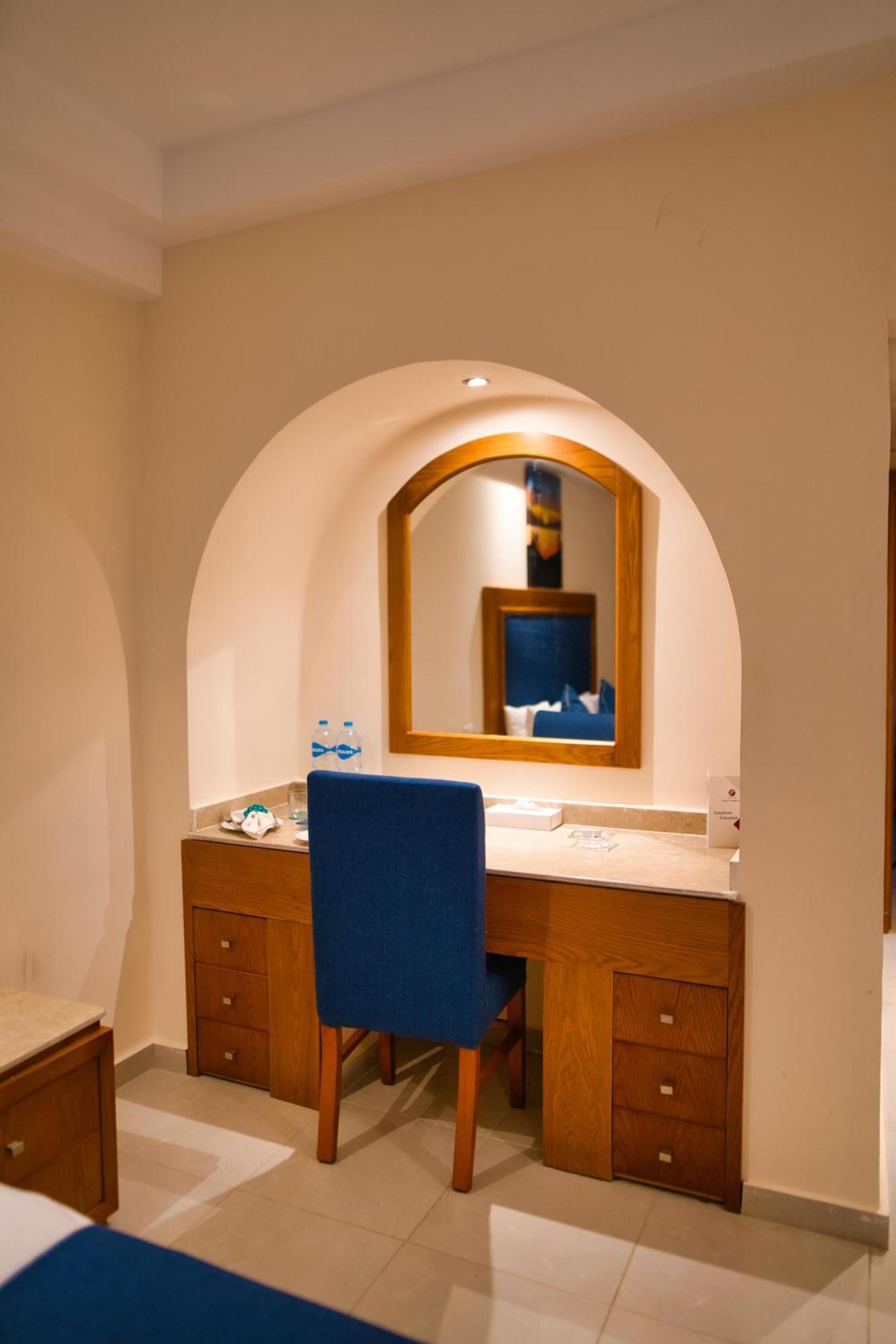 Hotel Tropitel Dahab Oasis Exteriér fotografie